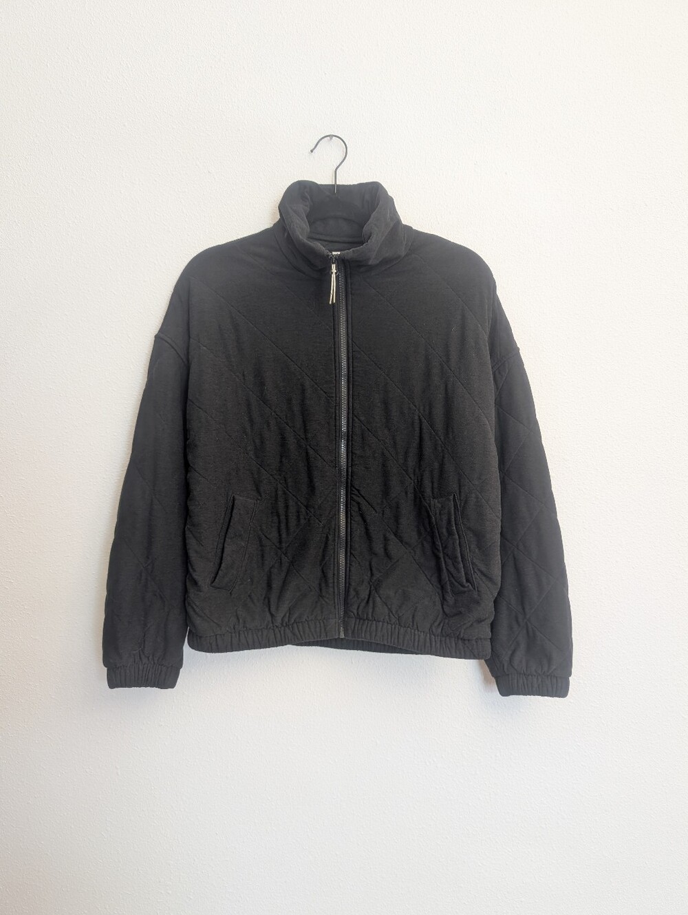 Vuori Halo Insulated Jacket Black Dreamknit Size Small - Picture 3 of 6